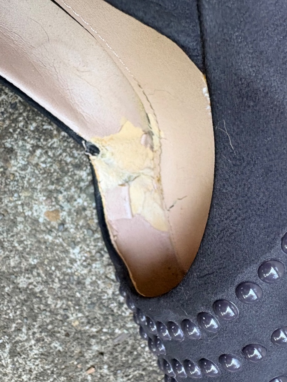 Heels - Picture 4 of 4
